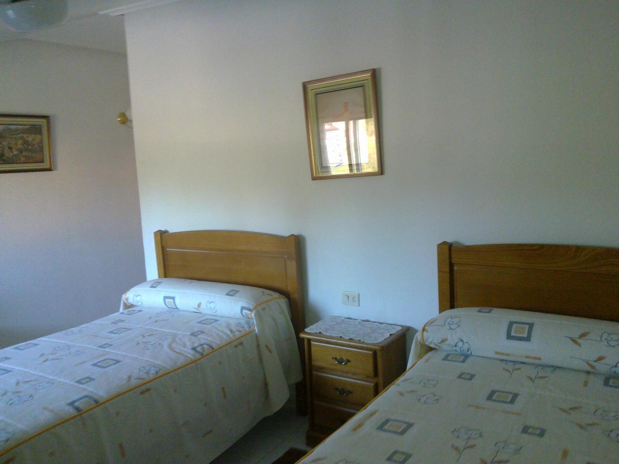 Hostal Sequeiros San Ciprián de Viñas エクステリア 写真